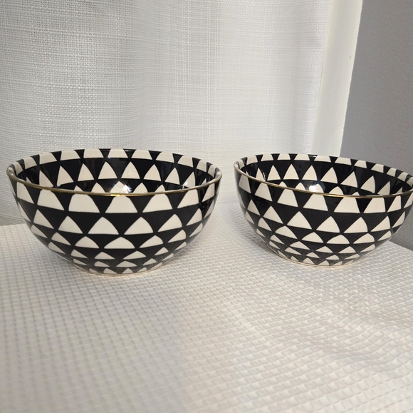 Thyme & Table Medallion Bowls Houndstooth Soup Cereal Ice Cream Set of 2 - Picture 2 of 8